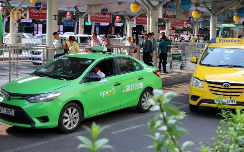 Di chuyển đến quán ăn ngon tại Nha Trang