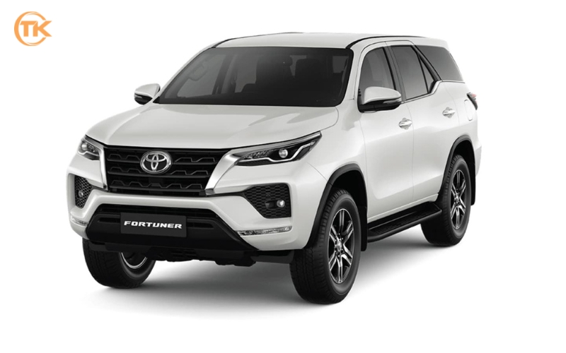 thuê xe fortuner tự lái cam ranh